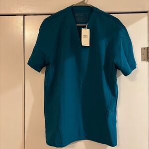 FIGS scrub top - size S / NEW WITH TAGS